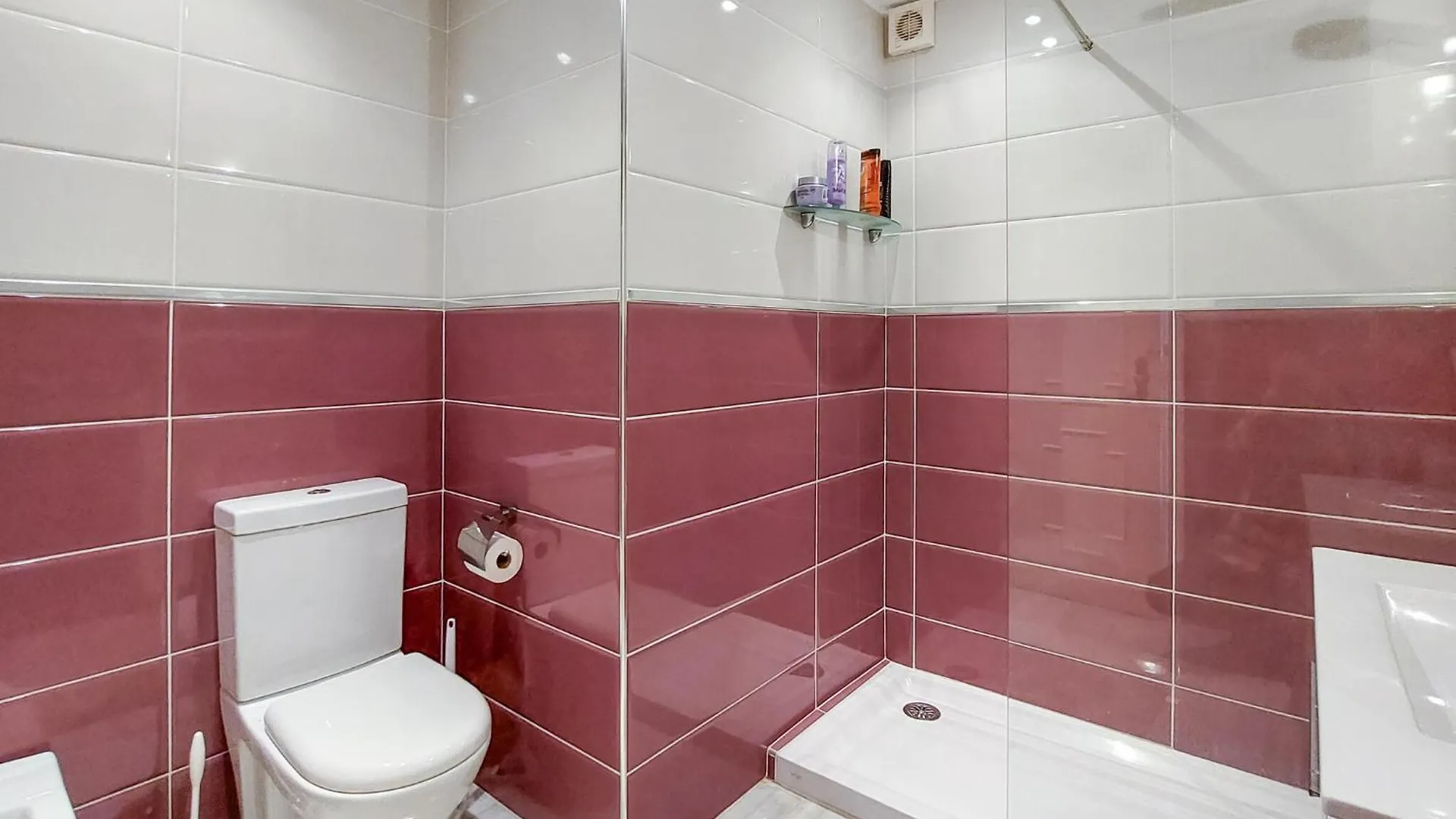 3 Bedroom Amazing Apartment In Calahonda Sitio de Calahonda 0*,  Spain