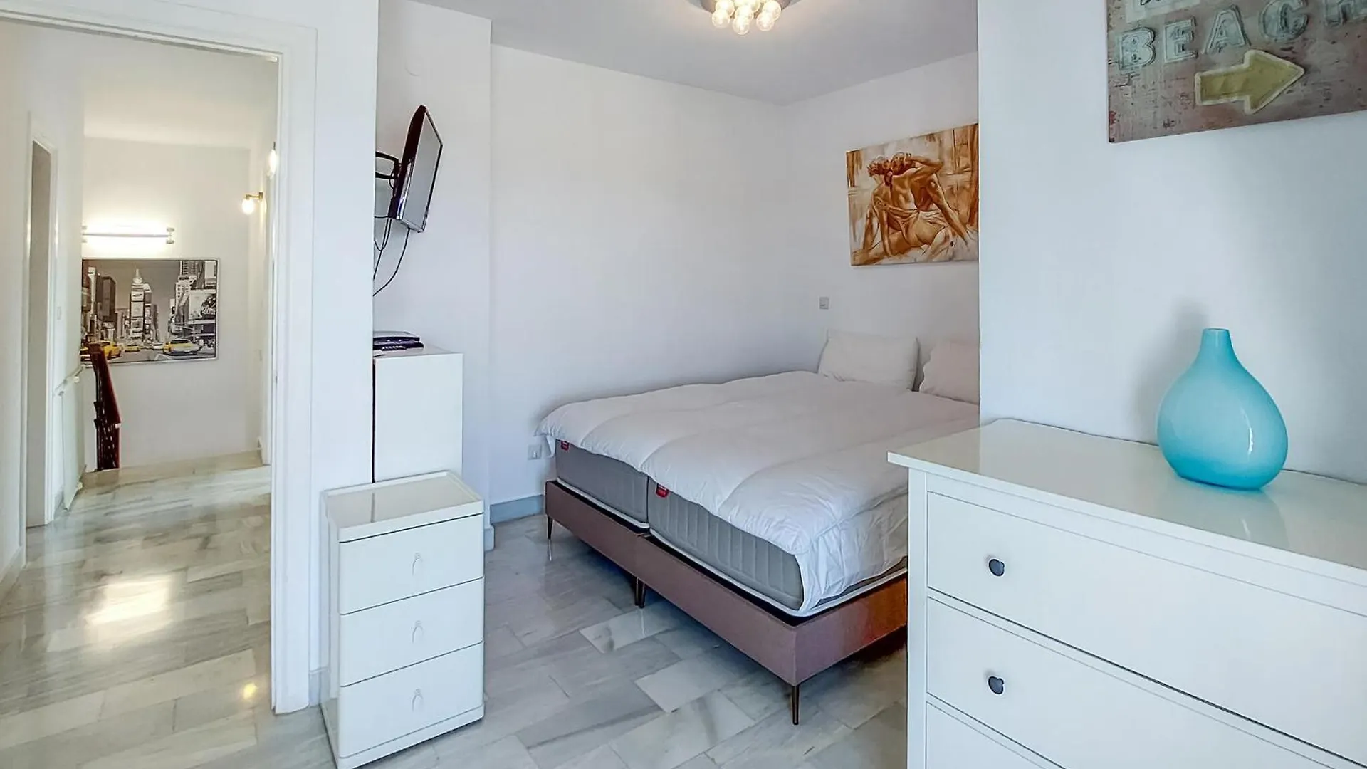 3 Bedroom Amazing Apartment In Calahonda Sitio de Calahonda