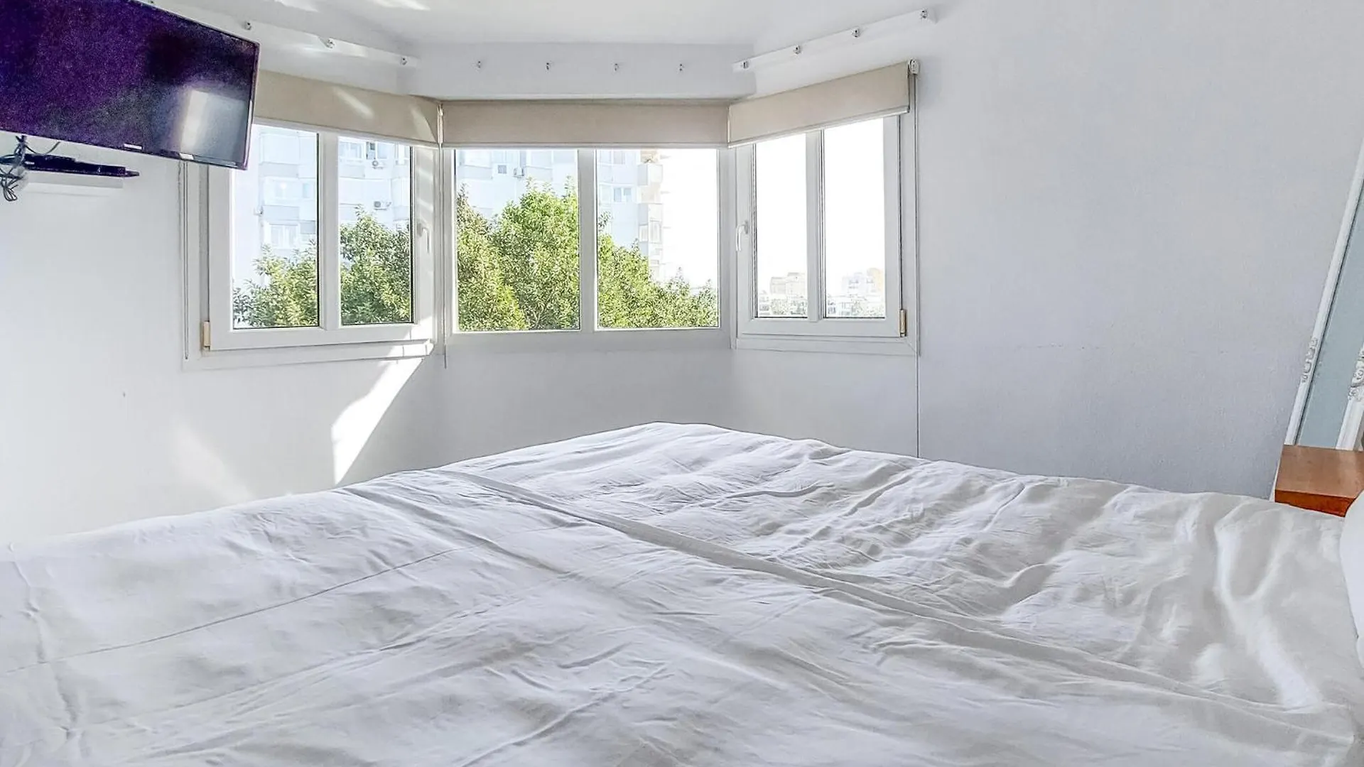 3 Bedroom Amazing Apartment In Calahonda Sitio de Calahonda